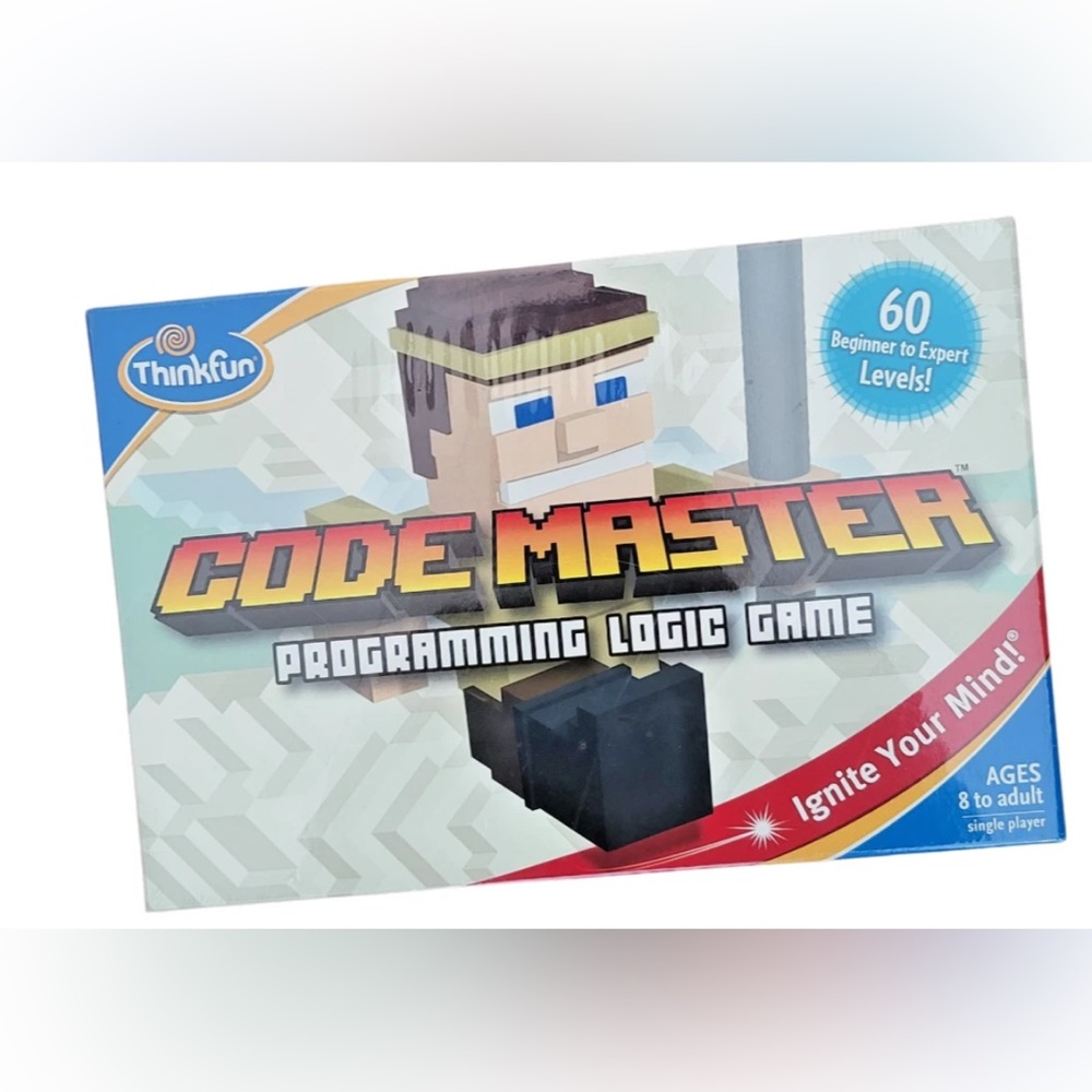 ThinkFun Code Master Programming Logic Game new sealed